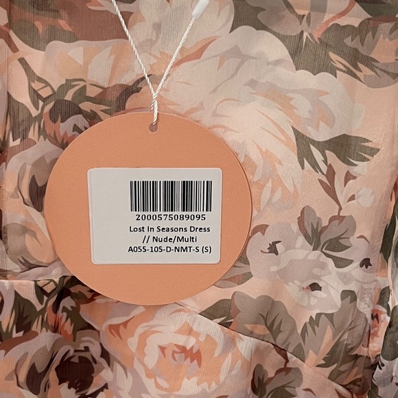 Sage & Paige Lost In Seasons Floral Nude Multi Floral Mini Dress Size Small NWT - Picture 7 of 9